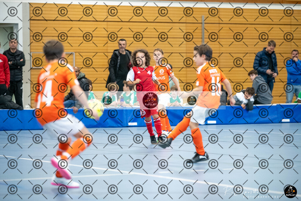 20241201_FCR-Hallenturnier-Ea_RAW-5_001 | Sport und Naturfotografie von Roberto Esposito zeigt echte Momente Bewegung und die Schönheit der Natur. Ausdrucksstarke Bilder schaffen Emotionen.
