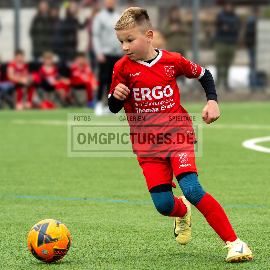 _OMG5277 | www.omgpictures.de, Sportfotograf, Verein, Fotograf, Baden Württemberg, Stuttgart, Heilbronn, omgpictures, Spieltag,  - Realisiert mit Pictrs.com