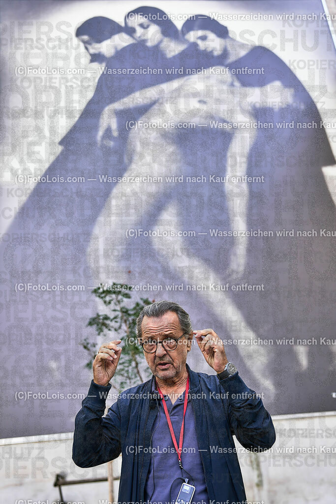 ALP6100_TdBerufsfotografie_Baden_Faber- Koppitz-Bewegungsstudie | (C)FotoLois.com, Alois Spandl, Tage der NÖ Berufsfotografie in Baden, Rundgang durch die Ausstellung Rudolph Koppitz mit Kunsthändler und Galerist Johannes Faber, Fr 6. Oktober 2023.