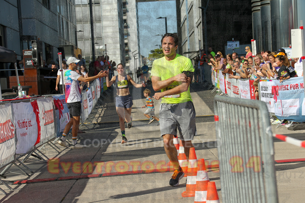 240921_1513_EX1_4686 | Sportfotografie im Rhein-Sieg Kreis, Köln, Bonn, NRW, Rheinland Pfalz, Hessen, etc. Unser Tätigkeitsfeld umfasst den Laufsport vom Volkslauf über den Marathon, Duathlon, Triathon bis zum Ultralauf wie Kölnpfad Ultra oder Schindertrail.