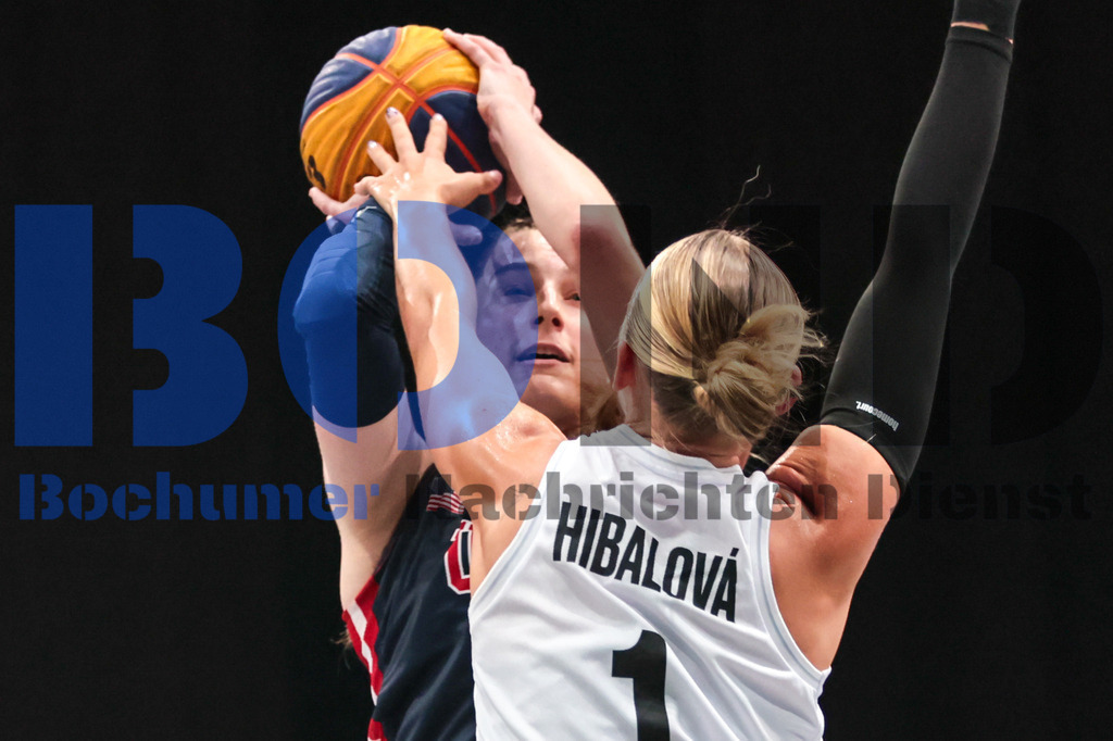 SES_RRG3x320250720-58 | bond - Realisiert mit Pictrs.com