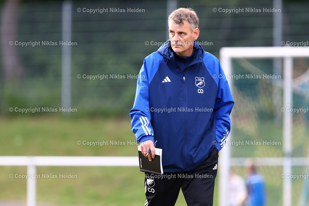 NH_TuSRotenhof_InterTürksporKiel_Testspiel_27062025 | Michael Bauer (Co-Trainer, TuS Rotenhof)Fußball I Herren I Freundschaftsspiel I Saison 2025-2026  I TuS Rothenhof - Inter Türkspor Kiel I 27.06.2025 I B-Platz Rotenhof