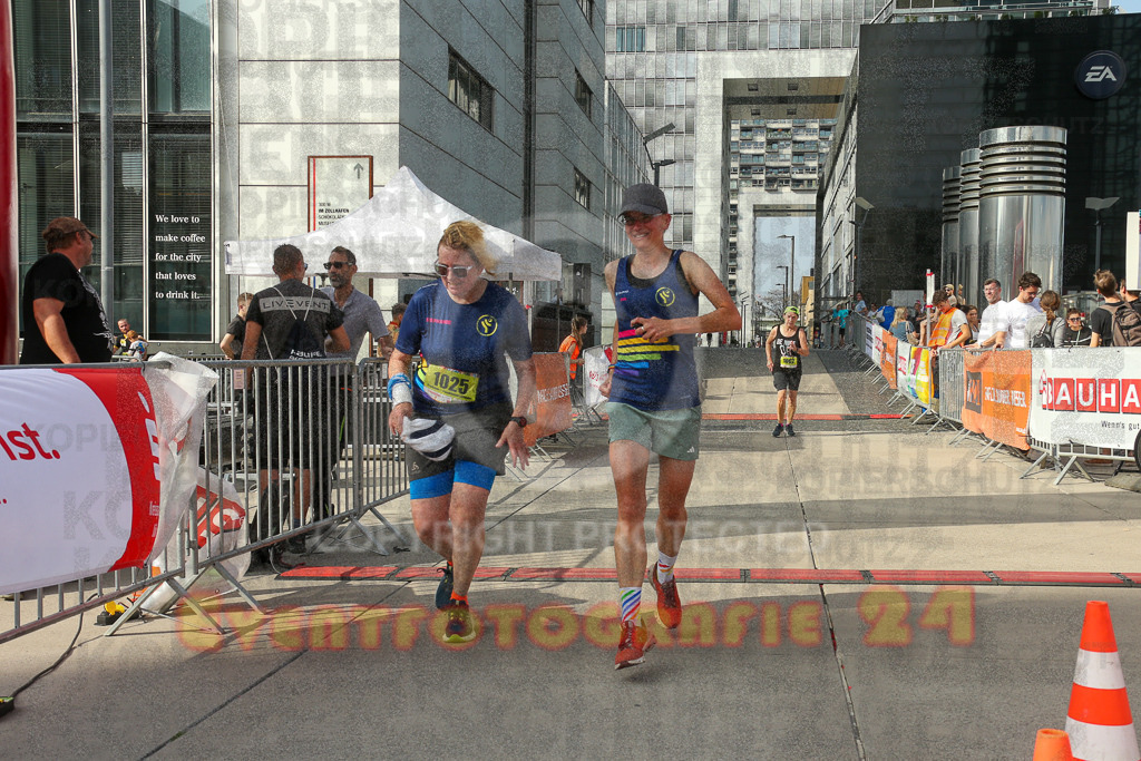 250920_1547_EX1_0686 | Sportfotografie im Rhein-Sieg Kreis, Köln, Bonn, NRW, Rheinland Pfalz, Hessen, etc. Unser Tätigkeitsfeld umfasst den Laufsport vom Volkslauf über den Marathon, Duathlon, Triathon bis zum Ultralauf wie Kölnpfad Ultra oder Schindertrail.