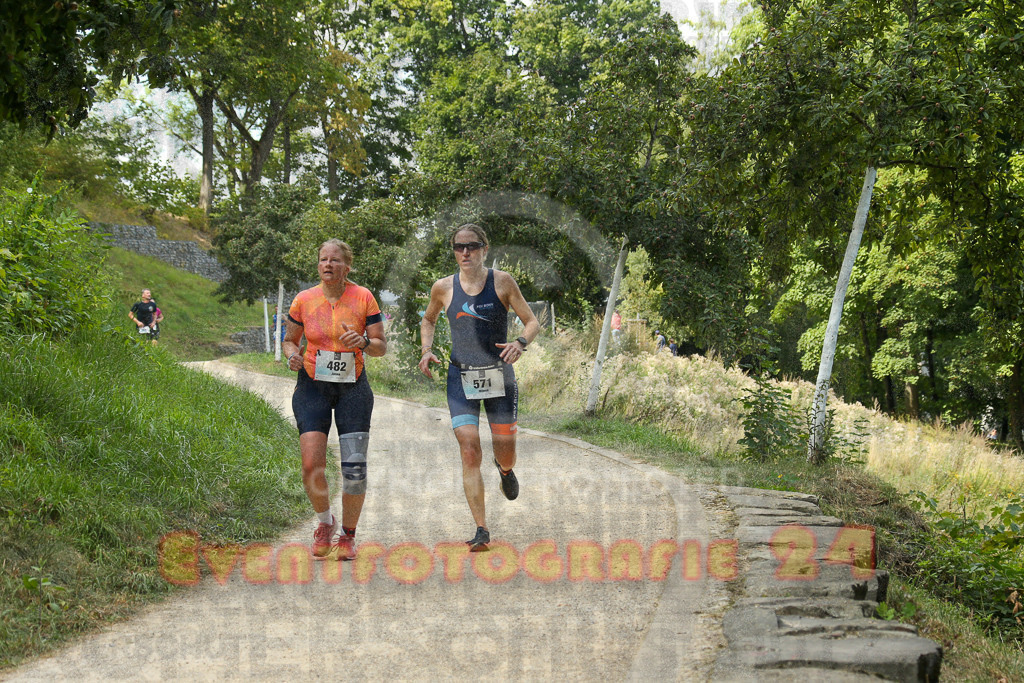 250824_1409_EX1_5212 | Sportfotografie im Rhein-Sieg Kreis, Köln, Bonn, NRW, Rheinland Pfalz, Hessen, etc. Unser Tätigkeitsfeld umfasst den Laufsport vom Volkslauf über den Marathon, Duathlon, Triathon bis zum Ultralauf wie Kölnpfad Ultra oder Schindertrail.