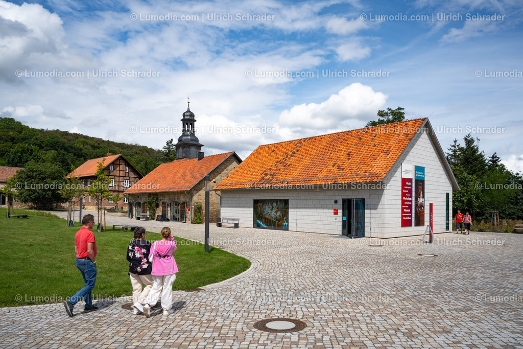 10049-13855 - Kloster Michaelstein bei Blankenburg | Stockfoto und Bilderpool mit Bildmaterial aus Deutschland, dem Harz, Halberstadt, Quedlinburg, Wernigerode und weltweit. Qualitativ hochwertige und professionelle Fotos anschauen und kaufen. - Realisiert mit Pictrs.com