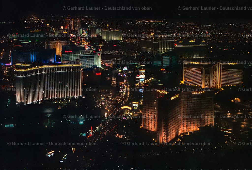 USA6597 | Las Vegas Boulevard (Strip), Las Vegas, Nevada, USA, 1998