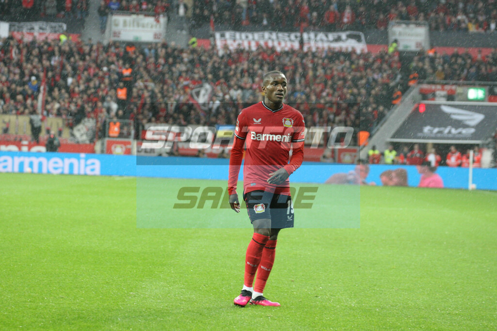 AD0J9968 | Moussa Diaby  - © Sportfoto-Sale (MK) - Realisiert mit Pictrs.com
