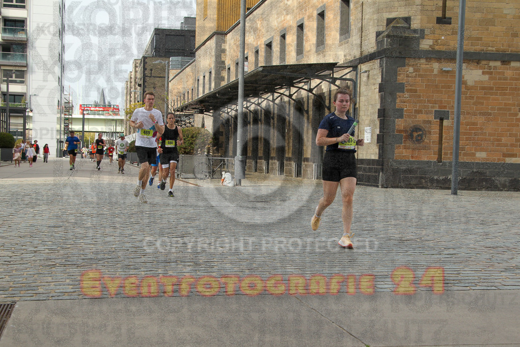 250920_1525_EV4_8757 | Sportfotografie im Rhein-Sieg Kreis, Köln, Bonn, NRW, Rheinland Pfalz, Hessen, etc. Unser Tätigkeitsfeld umfasst den Laufsport vom Volkslauf über den Marathon, Duathlon, Triathon bis zum Ultralauf wie Kölnpfad Ultra oder Schindertrail.