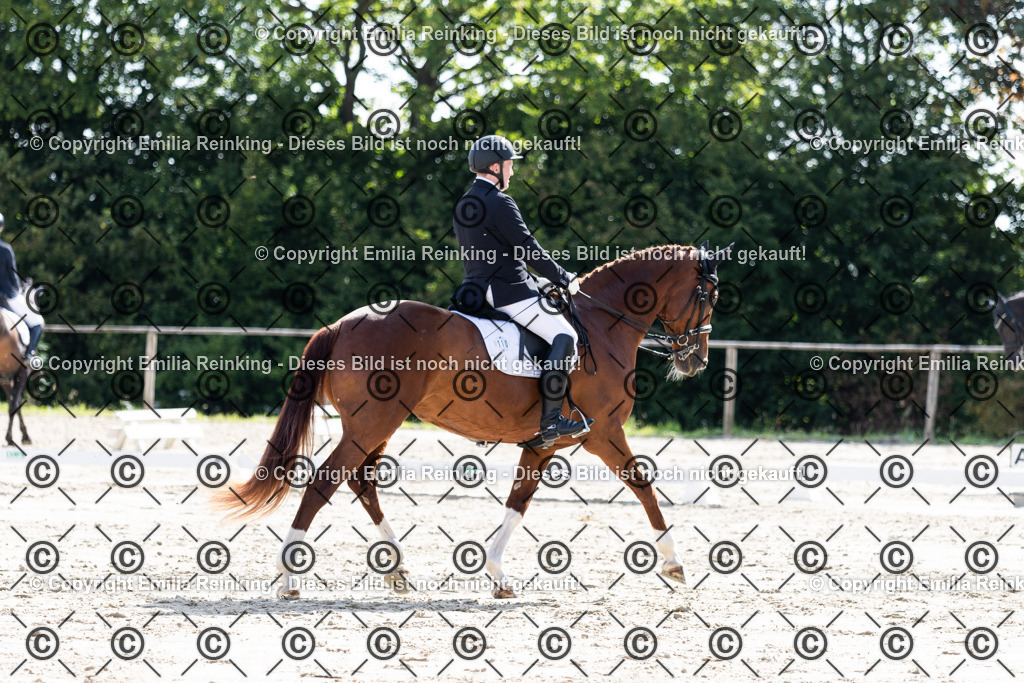 CL5A5840 | Emilia Reinking Fotografie - Realisiert mit Pictrs.com