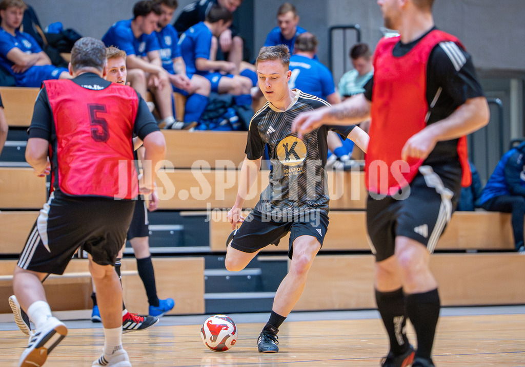 Sportler gegen Hunger I 3. Herren TuS Lutten I 1084 | jns.sportfotos - Realisiert mit Pictrs.com