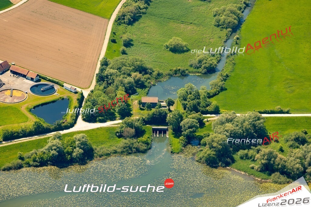 Das Luftbild zeigt : Alte Donau Pfatter - Die Luftaufnahme wurde 2024 vom UL-Flugzeug aus erstellt ( keine Drohne ) - Hochauflösende Luftaufnahme - Für grossformatige Ausdrucke geeignet. Die Geschenkidee !Mit Lizenz und Bildrechte bestellbar