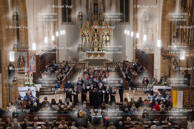 TAM25_K.07__Michael-Vogl_043_5386 | Tage Alter Musik Regensburg K.07 Nachtkonzert Dominikanerkirche St. Blasius Tenebrae Choir (Großbritannien) Palestrina 500 – a cappella Nigel Short Leitung Foto: Michael Vogl