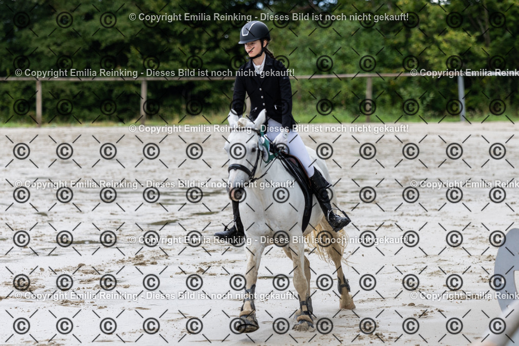 CL5A0297 | Emilia Reinking Fotografie - Realisiert mit Pictrs.com