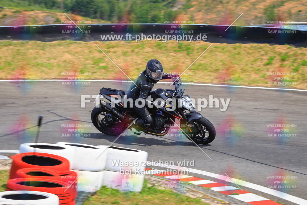 _DSK2637 | Hier findet Ihr Bilder von Touristenfahrten auf der Nürburgring Nordschleife oder von anderen Veranstaltungen die ich besucht habe. Viel Spass beim Durch Schauen 