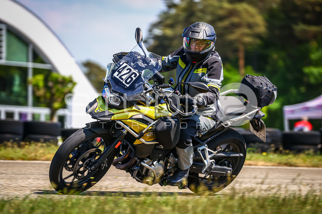 0426-260508DCB-025_426 | Deine Full-Service-Agentur für ✔️Videoproduktionen und ✔️Motorsportfotografie Jetzt Angebot anfragen!