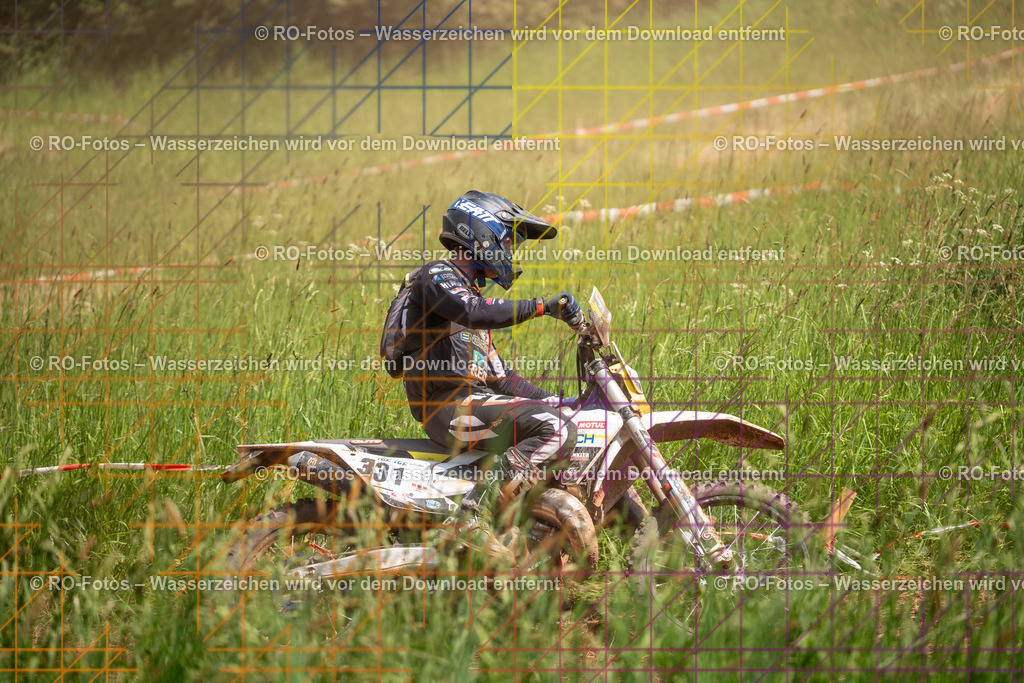 Wolfshausen 5 Lauf -480 | Sportfotografie von RO-Fotos: Motorsport, Motocross, Enduro, Laufveranstaltungen und Triathlon. Professionelle Fotos von Sportlern und Events. - Realisiert mit Pictrs.com