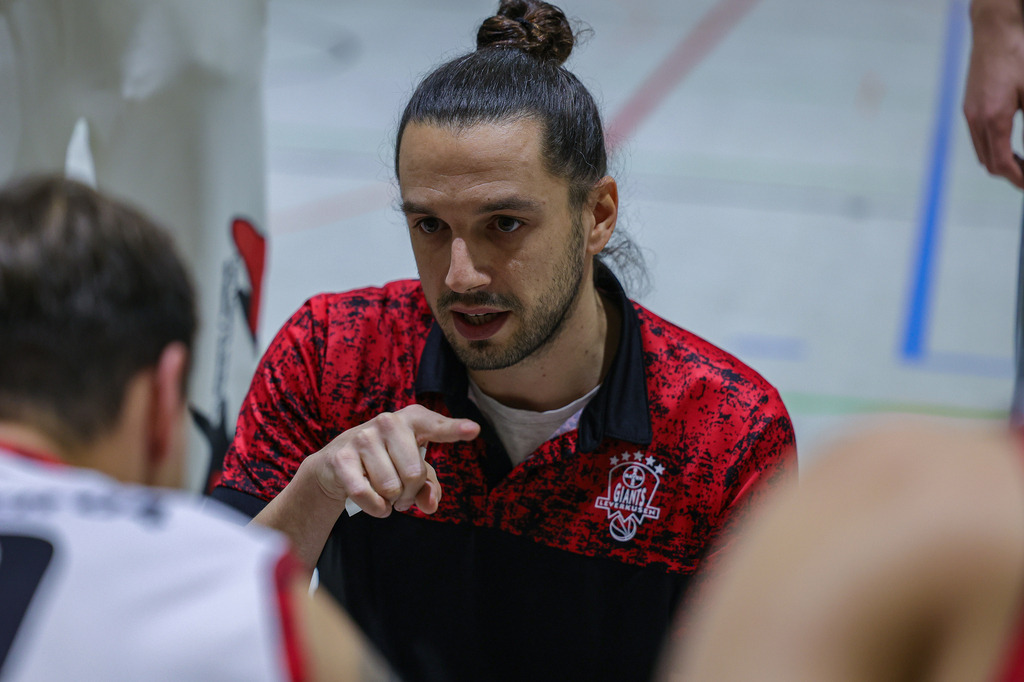 Regio BAYER GIANTS vs SV Haspe 70-8 | Fotos von Basketballspielen aus dem Raum NRW fotografiert von Gero Mueller-Laschet und Daniel Schaefer - Realisiert mit Pictrs.com