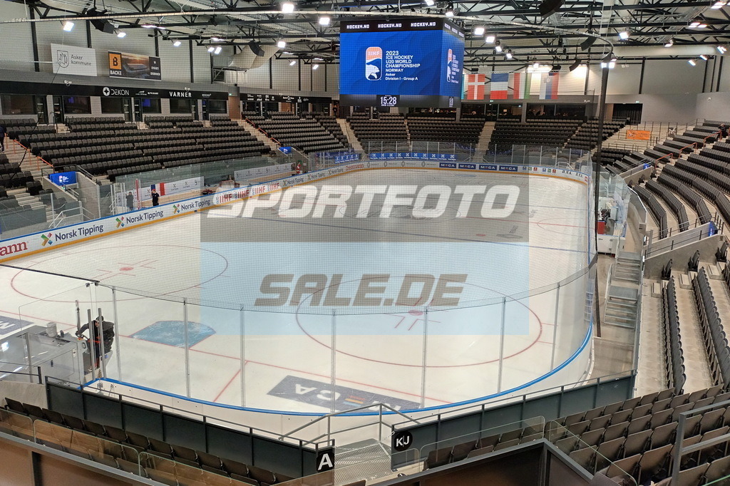 Varner Arena, Asker | Varner Arena, Asker - Realisiert mit Pictrs.com