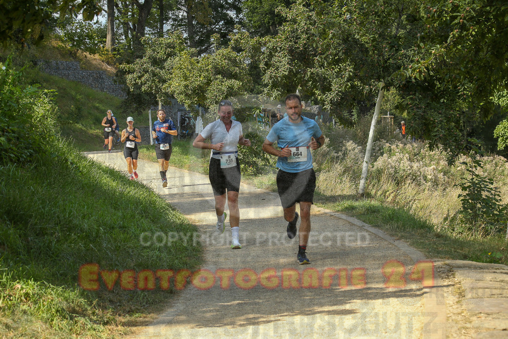 250824_1442_EX1_7248 | Sportfotografie im Rhein-Sieg Kreis, Köln, Bonn, NRW, Rheinland Pfalz, Hessen, etc. Unser Tätigkeitsfeld umfasst den Laufsport vom Volkslauf über den Marathon, Duathlon, Triathon bis zum Ultralauf wie Kölnpfad Ultra oder Schindertrail.