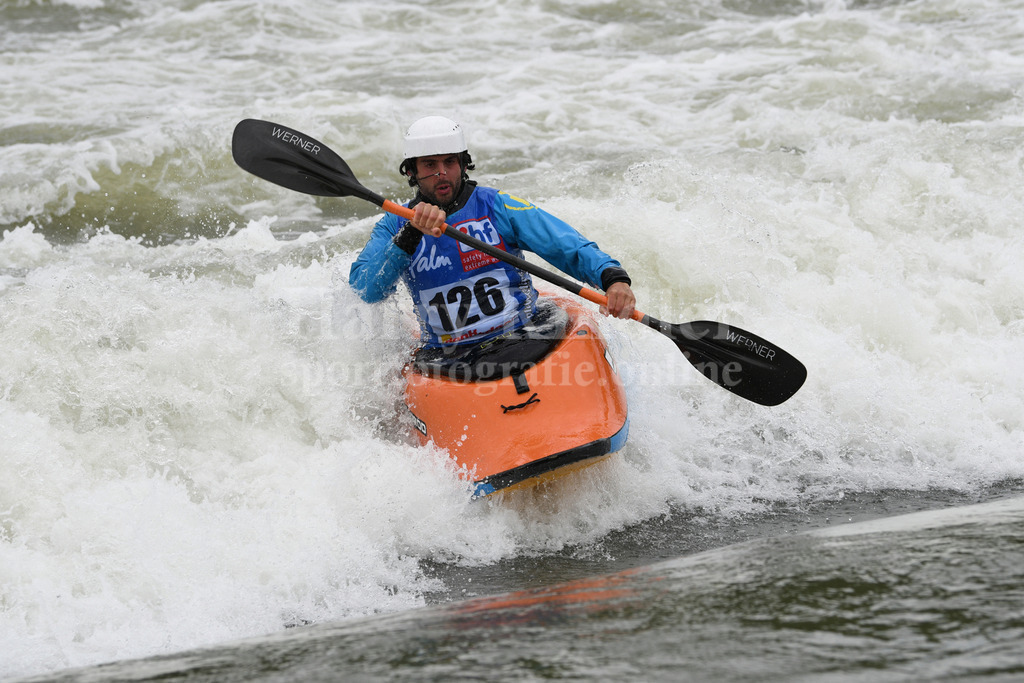 ICF CANOE FREESTYLE WORLD CUP 1 / PLATTLING | 2024 ICF CANOE FREESTYLE WORLD CUP 1 / PLATTLINGMen's Kayak Surface Final Sieger Harry PRICE (Great Britain) #126  - Realisiert mit Pictrs.com