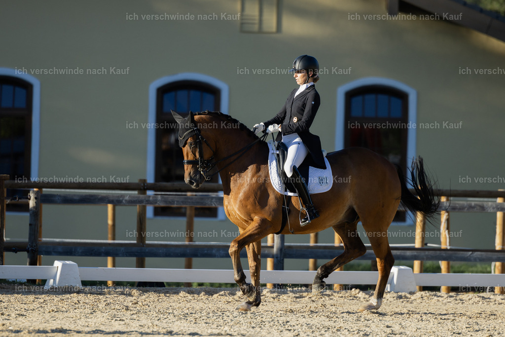 FHC2026_P09_12_19255 | Fichtenhof Classics 2026 – Grand Prix de Dressage - VOLTAIRE Design Preis, Reitanlage Fichtenhof, Sch ftlarn