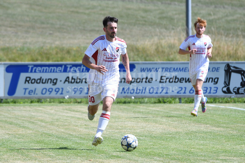 TSV Seebach : TSV Bad Abbach | Gergö Adorjan  (TSV Seebach #30) - Realisiert mit Pictrs.com