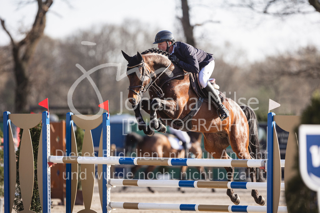 250408_Mühlen_SprPf-M-501 | Deine schönsten Turniermomente als professionelle Fotos! Entdecke hochwertige Pferdesport-Fotografie im Online-Shop. Jetzt Fotos finden & bestellen!