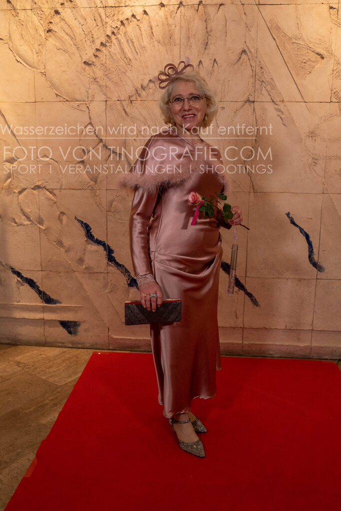 CCC_Frühlingsball_Teppich_byTINOGRRAFIE-56 | (c) TINOGRAFIE.COM
