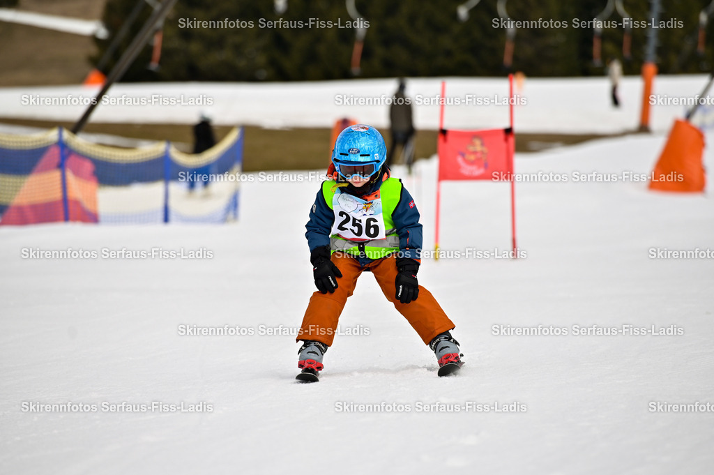 SRF_03.04.2026_0037 | SRF_03.04.2026_0037 - Realisiert mit Pictrs.com