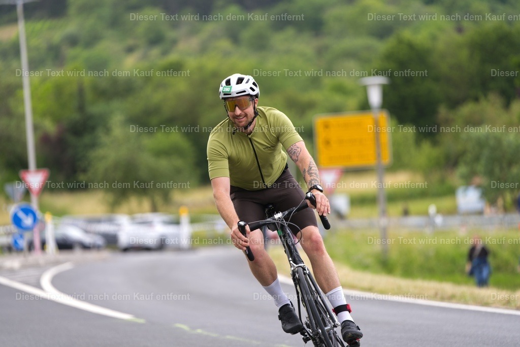 triathlon_wuerzburg_r_2026_06_14-916 | Shop für Fotos von Sportevents z.B. Obstacle Course Racing, OCR, Triathlon, Trail Run und MTB - Realisiert mit Pictrs.com