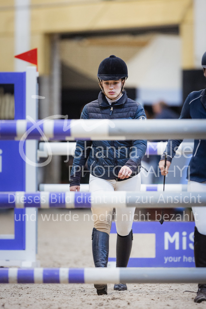 221112_Warstein_L-Spr-100 | Deine schönsten Turniermomente als professionelle Fotos! Entdecke hochwertige Pferdesport-Fotografie im Online-Shop. Jetzt Fotos finden & bestellen!