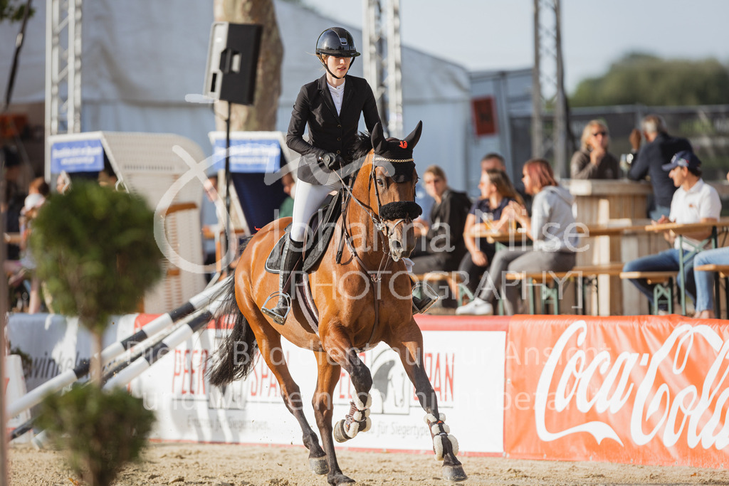 220728_BHO_ST_M1-Spr_1-707 | Deine schönsten Turniermomente als professionelle Fotos! Entdecke hochwertige Pferdesport-Fotografie im Online-Shop. Jetzt Fotos finden & bestellen!