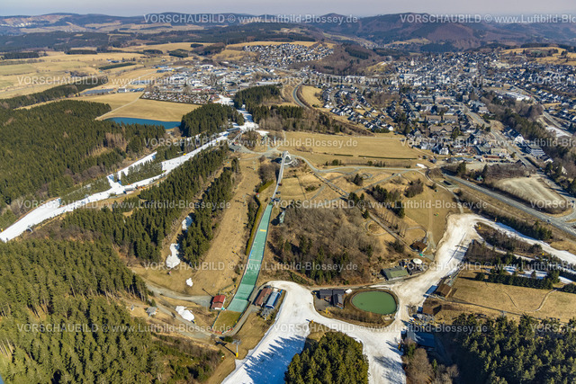 Winterberg220303425 | Luftbild, St. Georg Sprungschanze mit Schneepiste und Sommerrodelbahn SchanzenWirbel, Winterberg, Sauerland, Nordrhein-Westfalen, Deutschland