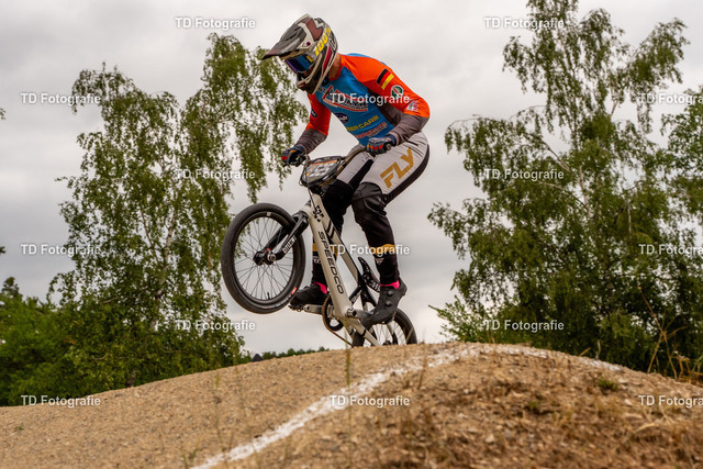 BayBMX2026-04978 | Fotogalerie von Thomas Dettweiler mit Eventbildern und lizenzfreien Fotos. Perfekt als Wandbild, für Büro, Website oder private Nutzung. - Realisiert mit Pictrs.com