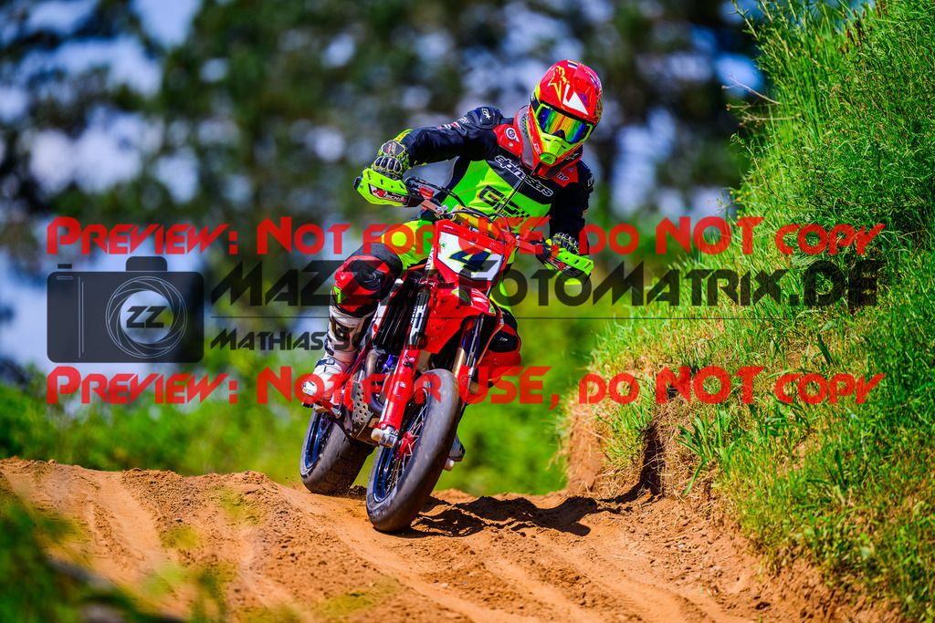 MaZZes_FotoMatrix_240512_6007705_9670 | S4