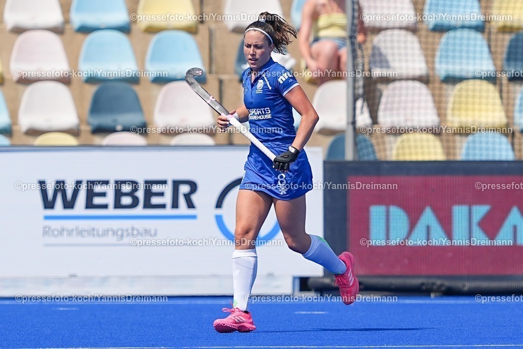 xydrx13082502044 | 13.08.2025, xydrx, Frauen EuroHockey Championship 2025, Gruppenphase, Gruppe B, Belgien - Schottland, Sparkassenpark Mönchengladbach: Amy Costello (SCO #8)
