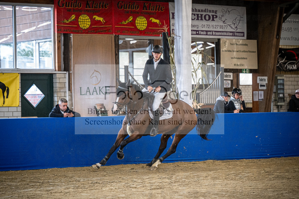 DOS_0025 | Entdecke hochwertige Reitturnierfotos von Foto Oger. Professionell, emotional und authentisch – jetzt Lieblingsmomente im Shop bestellen.Deutschlandweite Turnierfotografie. - Realisiert mit Pictrs.com
