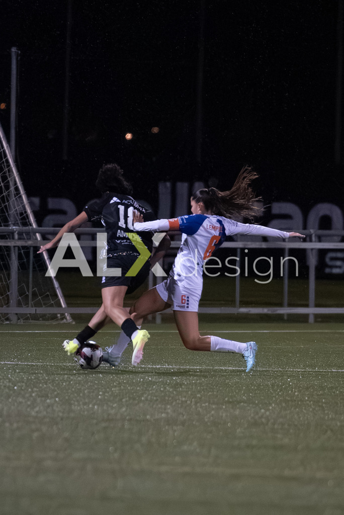 Fußball I Frauen I Saison 2025-2026 I AXA Women's Super League | Women I 14. Spieltag I Grasshoppers Club Zürich - FC Luzern I 14.02.2026 | 6 Luna Lempérière (CH) (GC Zürich) – Mittelfeld  //  10 Chantal Ruf (CH) (FC Luzern) – Mittelfeld - Realisiert mit Pictrs.com