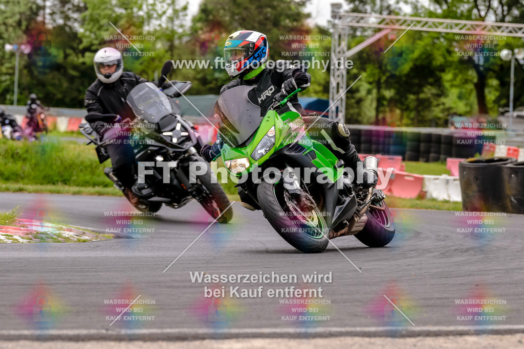 MotoTeamVBK-20529 | Hier findet Ihr Bilder von Touristenfahrten auf der Nürburgring Nordschleife oder von anderen Veranstaltungen die ich besucht habe. Viel Spass beim Durch Schauen 