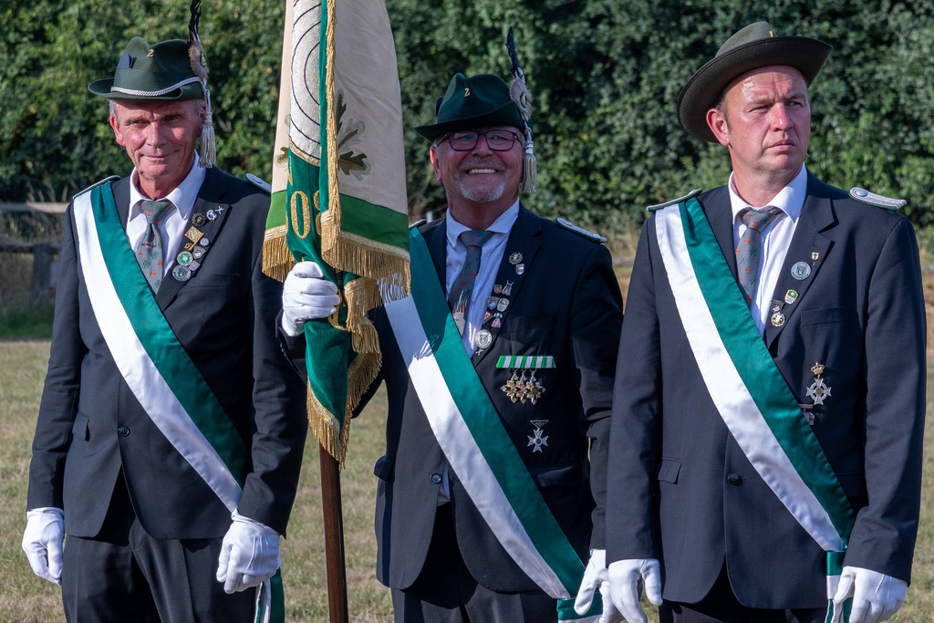 top-top.de-250704-170 | Foto, Video, Fotografie, Videografie, Fotobox, DJ, Discjockey, Musik, Musikbox, Veranstaltung, Photobooth, Amazon, Ebay, Buchtipp, Bestseller, Autor, Verlag, Buch, Wesel, Hamminkeln, NRW, Dinslaken, Rees, Drohne, Hochzeit, Party, Fotobox, Wesel, Fotograf