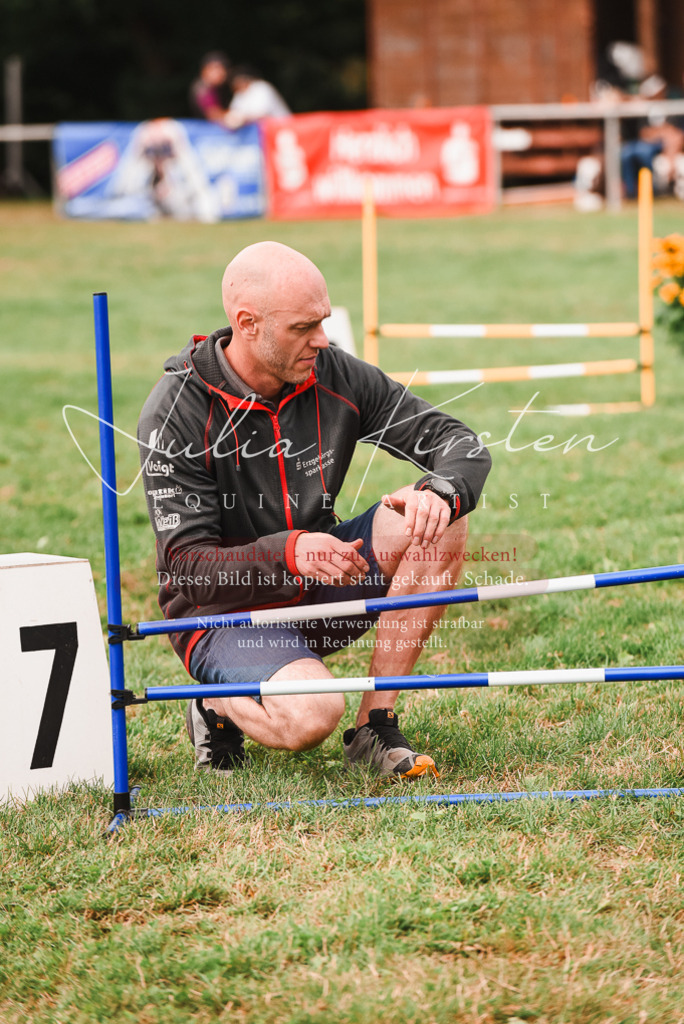 DSC_4305 | Pferde- und Turnierfotografie in Westsachsen. Pferdeportraits, Auftragszeichnungen und intuitive Kunst.