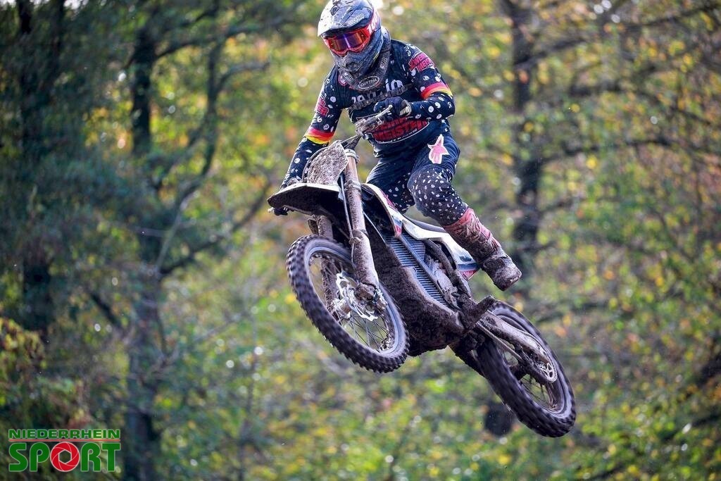 OpenTrack2024_Sonntag_Experten_195 | Bildergalerie von Sport-Ereignissen aber auch von weiteren spannenden Dingen - nicht nur vom Niederrhein. In Anlehnung an den bekannten Spruch von Hanns Dieter Hüsch heißt das Motto: "Niederrhein ist überall".  - Realisiert mit Pictrs.com