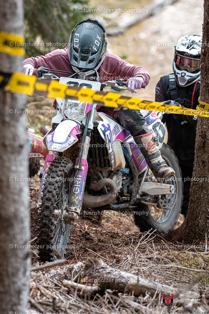 fuernholzer_251026-C2-186 | Fotografische Impressionen von der Red Stag Enduro Extreme by fuernholzer-photography.com. Endurosport in Österreich fotografisch festgehalten von fuernholzer. Auftragsfotografie für Private, Gewerbefotos und Industriefotografie. Eventfotografie, Sportfotografie und Motorsportfotografie. Anbieter von Fotoworkshops, Fototraining, fotografischen Vorträgen und Fotoseminaren.