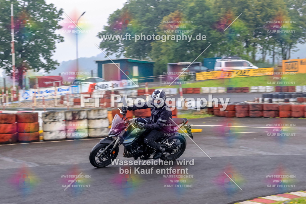 _TCM2850 | Hier findet Ihr Bilder von Touristenfahrten auf der Nürburgring Nordschleife oder von anderen Veranstaltungen die ich besucht habe. Viel Spass beim Durch Schauen 