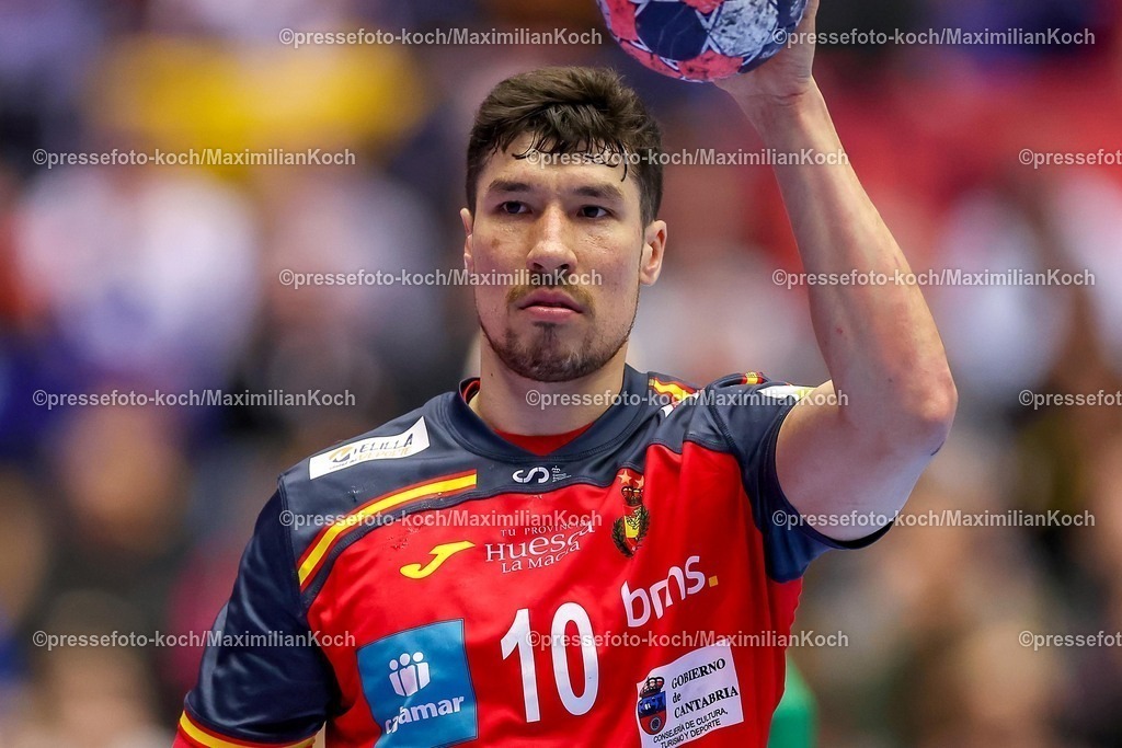 EHF15012601128 | 15.01.2026, Handball, Men's EHF EURO 2026, Spanien - Serbien, Jyske Bank Boxen in Herning, Dänemark, Preliminary Round:  Alex Dujshebaev Dovichebaeva (Espania #10) 