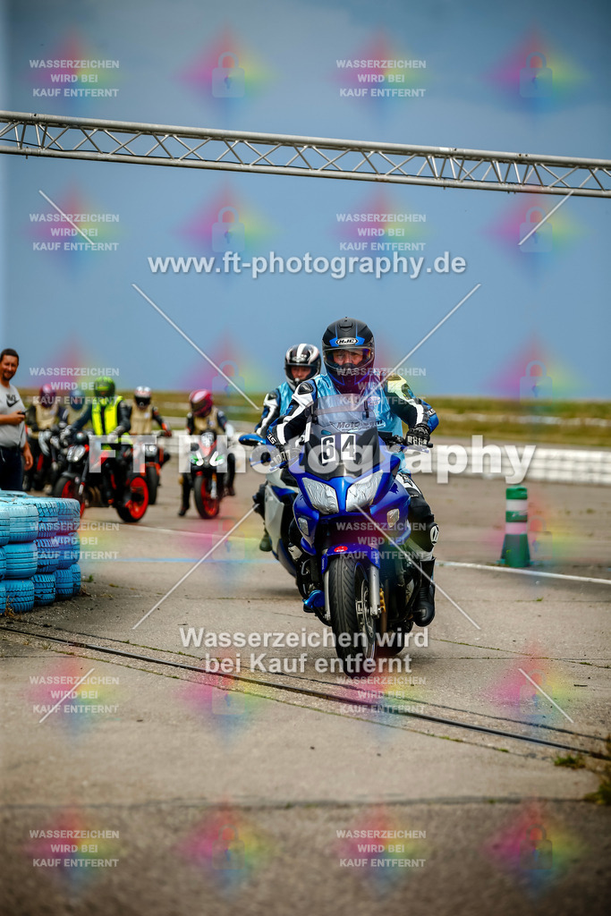 Chambley Juli-1298 | Hier findet Ihr Bilder von Touristenfahrten auf der Nürburgring Nordschleife oder von anderen Veranstaltungen die ich besucht habe. Viel Spass beim Durch Schauen 