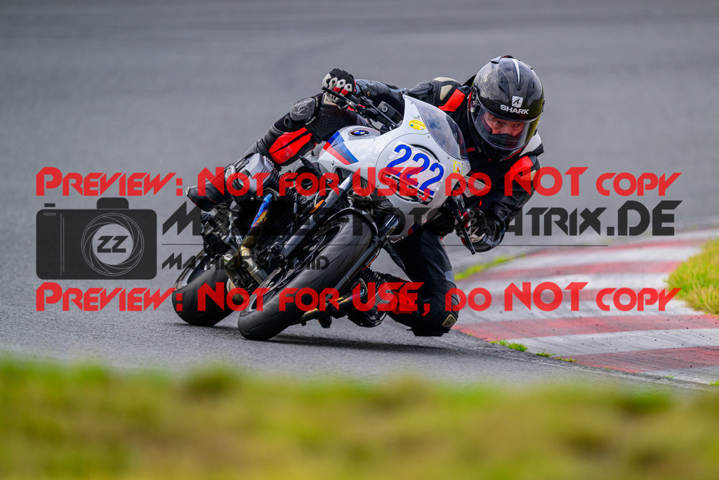 MaZZes_FotoMatrix_240724_6007705_4438 | BLAU