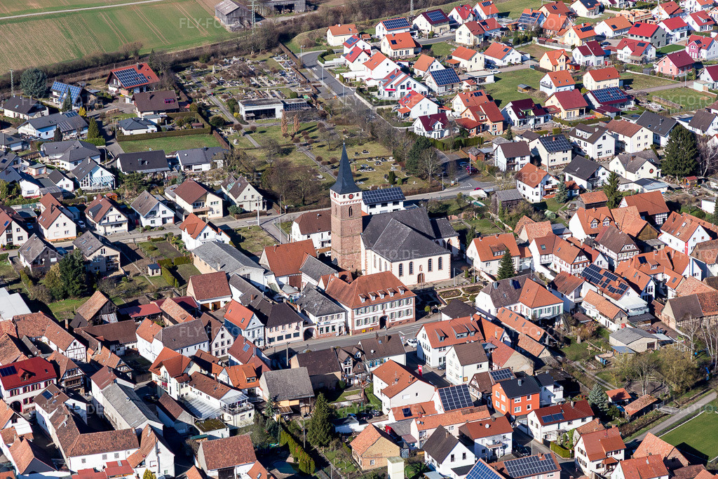 Luftbild: Kirchengebäude am Rhein im Ortsteil Schaidt in Wörth im Bundesland Rheinland-Pfalz in Deutschland. Foto: IMG_097192.jpg vom 10.03.2017 durch Werner Riehm/FLY-FOTO.de