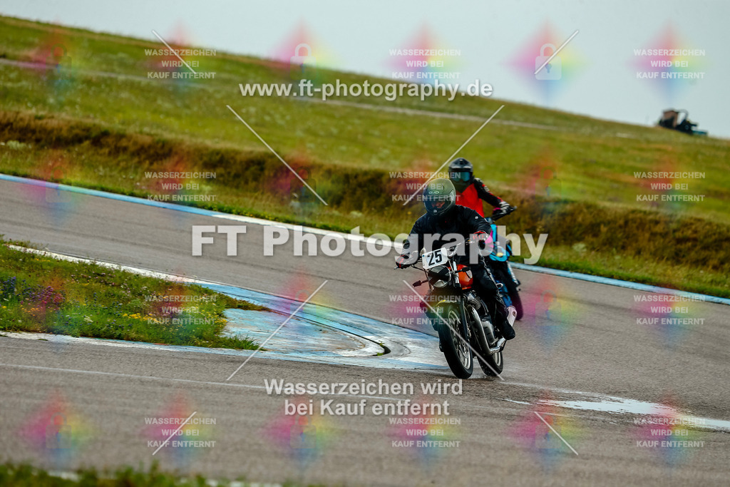 Chambley Juli-1526 | Hier findet Ihr Bilder von Touristenfahrten auf der Nürburgring Nordschleife oder von anderen Veranstaltungen die ich besucht habe. Viel Spass beim Durch Schauen 