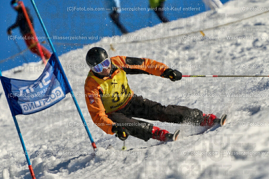ALP8910_NOe-BetriebsSKI-LM_Reisinger Johann | (C)FotoLois.com, Alois Spandl. 51. Niederösterreichische LandesBetriebs-Skimeisterschaften, best of two, Almlift-Piste Hochkar, LSV - Schiclub Göstling-Hochkar, Fr 16. Februar 2024.